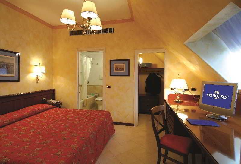 Unaway Hotel & Residence Linea Uno Milano Buitenkant foto