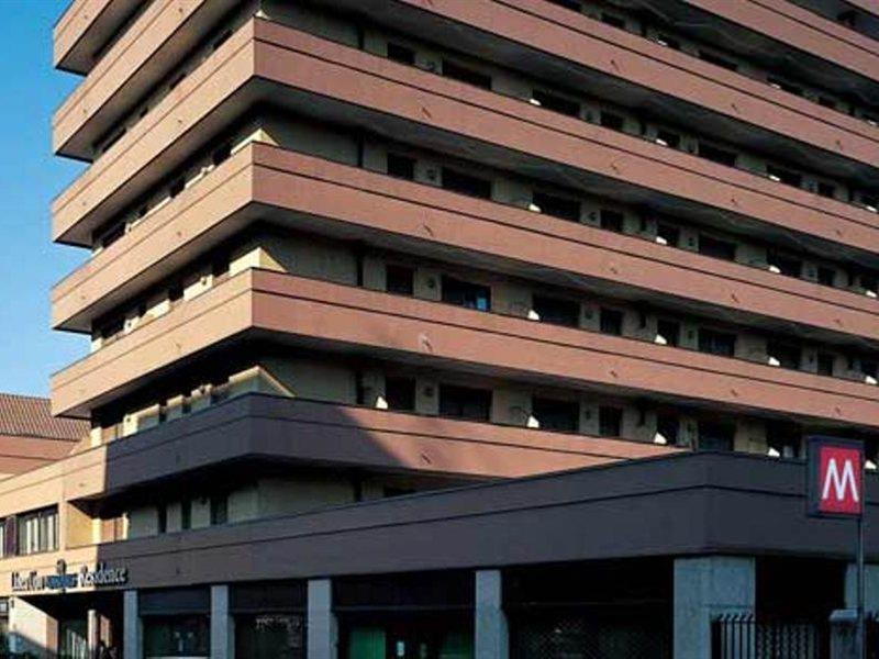 Unaway Hotel & Residence Linea Uno Milano Buitenkant foto