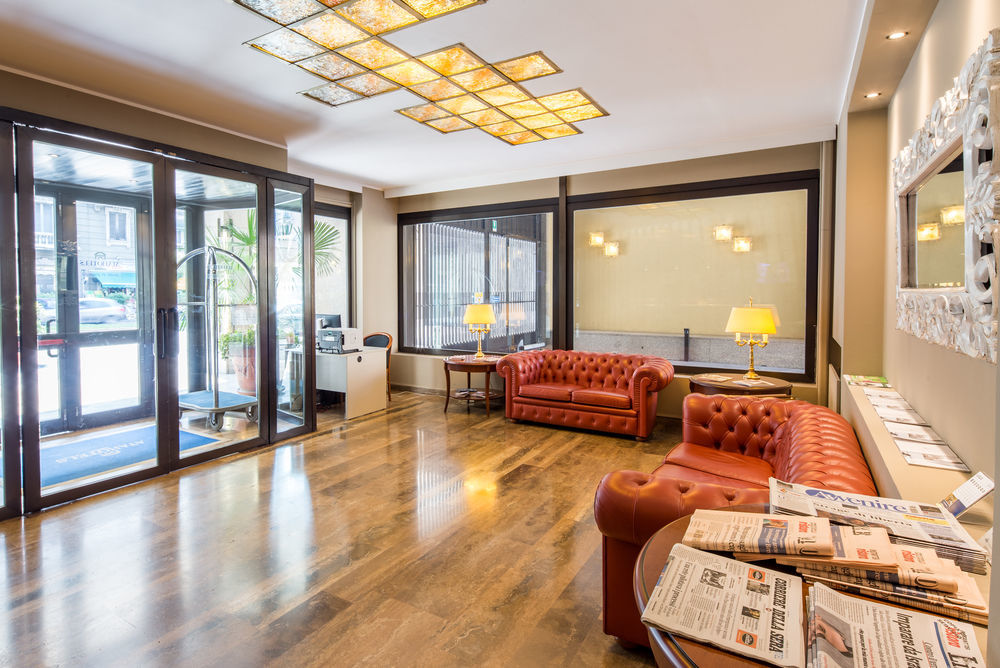 Unaway Hotel & Residence Linea Uno Milano Buitenkant foto