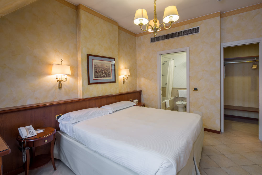 Unaway Hotel & Residence Linea Uno Milano Buitenkant foto