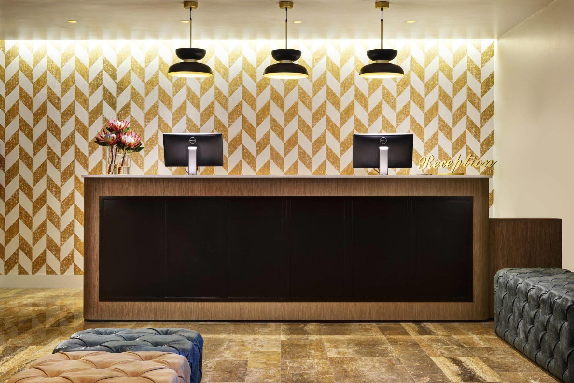 Unaway Hotel & Residence Linea Uno Milano Buitenkant foto